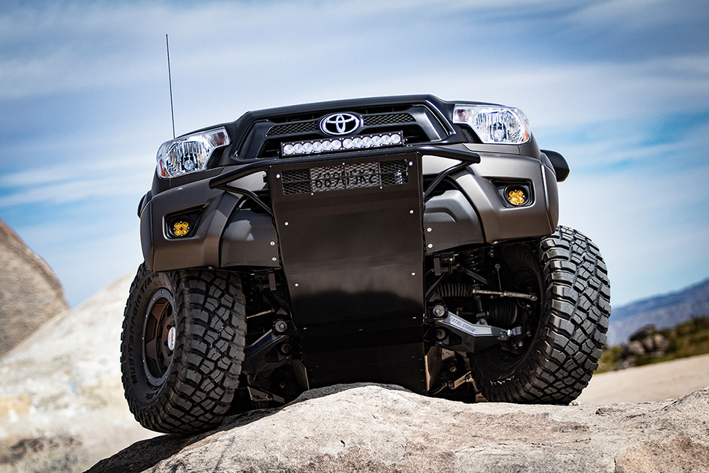 4-01-Total_Chaos_86555-E_Expedition_Series_Tacoma_2_Web