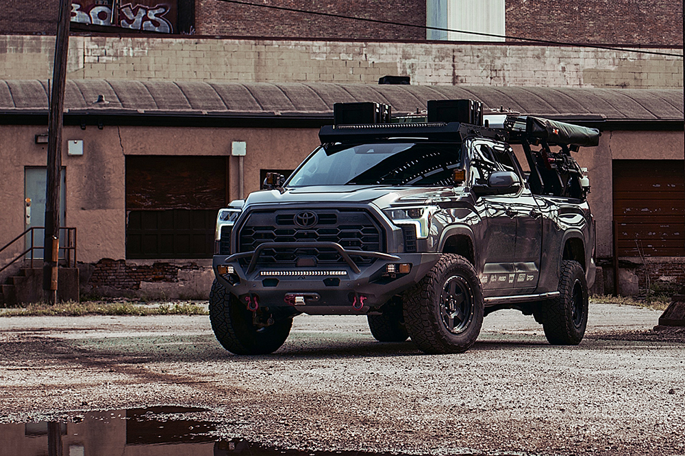 10-3rd-gen-toyota-tundra-overland-built-urban-setting-lift