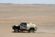2014-dakar-rally-total-chaos-toyota-suspension-6-1000