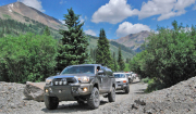 off-road-toyota-fj-cruiser-tacoma-4x4-4
