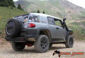 fj-cruiser-summit-2013-toyota-33