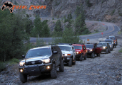 fj-cruiser-summit-2013-toyota-35